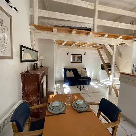 La Maison Doree A Luchon *